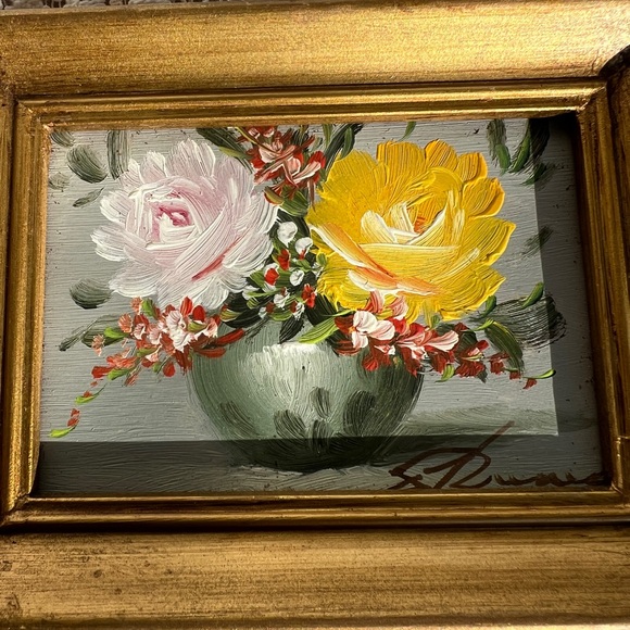 Floral Painting with Gold Frame - Picture 2 of 4